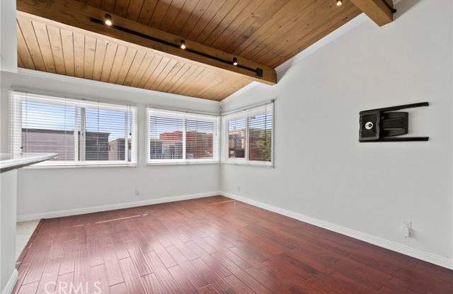 648 Loma Drive Gallery 3
