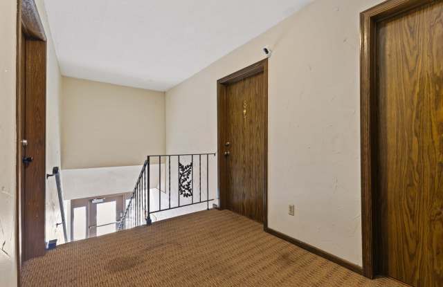 1007 11th Ave. S., Apt. 8 Gallery 4