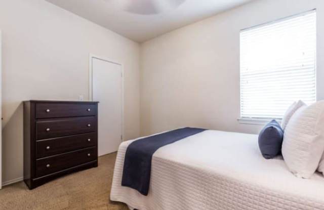 4475 Spicewood Springs Rd Gallery 4