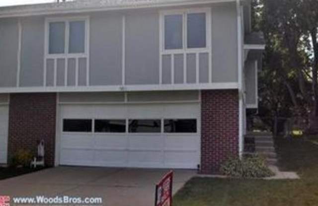 5811 Briar Rosa Drive - 5811 Briar Rosa Drive, Lincoln, NE 68516