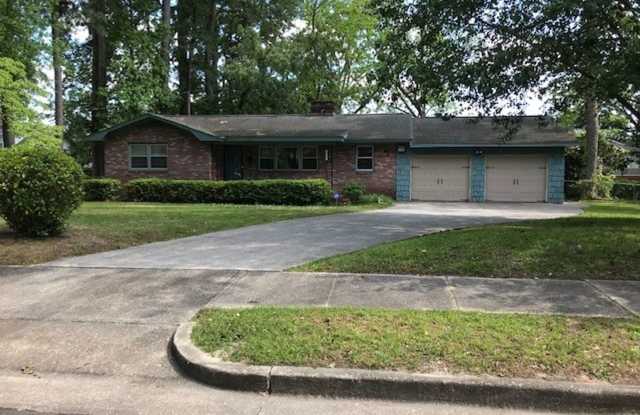 2808 Lyndon Avenue photos photos