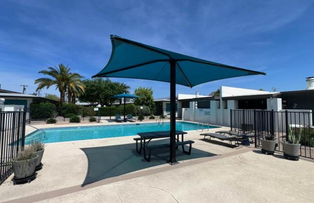 1250 E BETHANY HOME Road - 1250 East Bethany Home Road, Phoenix, AZ 85014