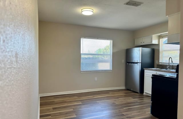 909 Locke Street, Unit 101 - 909 Locke Street, Avon Park, FL 33825