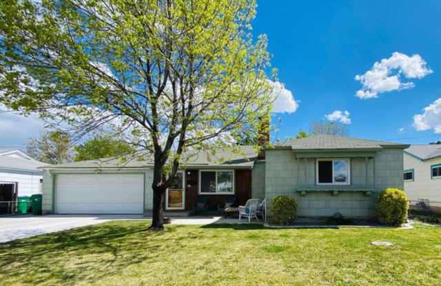 Charming 3 Bedroom Home photos photos