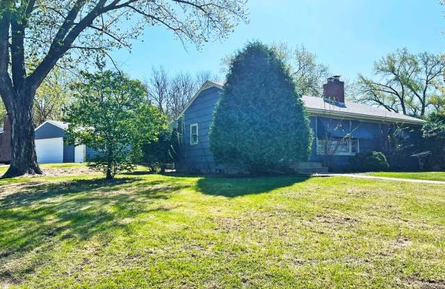 Charming Redone Rambler in Perfect Location with 2-Car Garage is Pet Friendly! photos photos