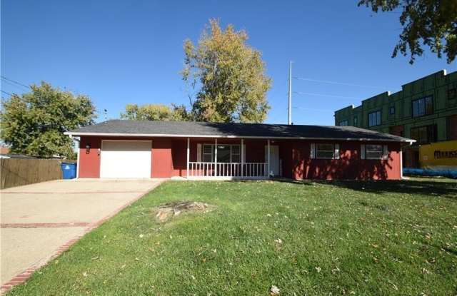 901 SE 10th ST - 901 Southeast 10th Street, Bentonville, AR 72712 901 SE 10th ST - 901 Southeast 10th Street, Bentonville, AR 72712