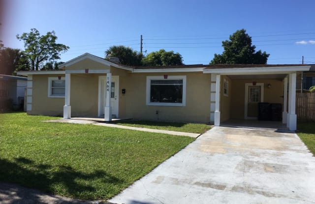 1464 Bahia Ave - 1464 Bahia Avenue, Orlando, FL 32807