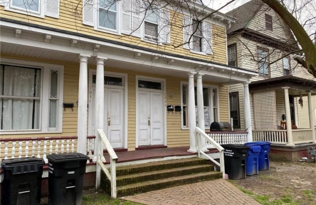 1033 Crawford Parkway - 1033 Crawford Pkwy, Portsmouth, VA 23704