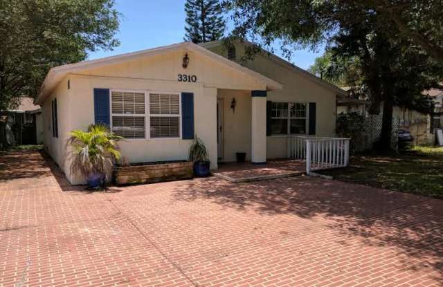 3310 W Napoleon Ave - 3310 West Napoleon Avenue, Tampa, FL 33611