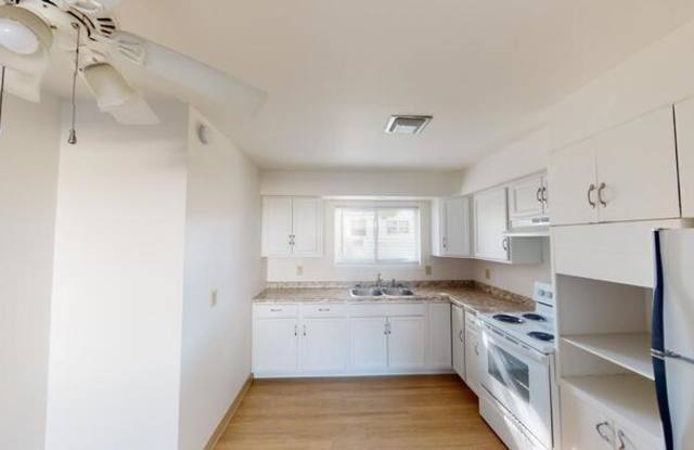 1521 Harmon Avenue photos photos