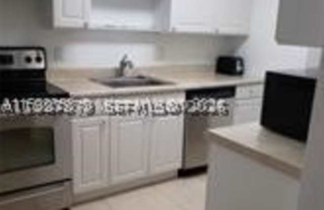 468 NE 206th Ln Gallery 4