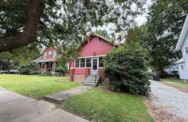 1504 Preston Avenue Gallery 4