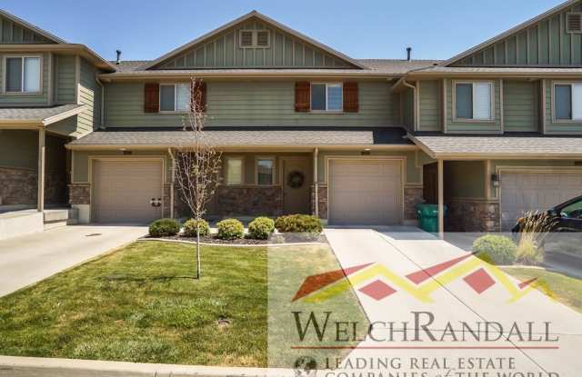 Charming 2 Bed 1.5 Bath Townhome in East Layton photos photos
