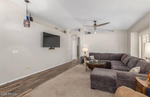 3908 W ROSE GARDEN Lane Gallery 4