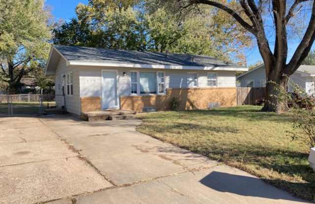 3 Bedroom and 1 Bath House in Haysville photos photos
