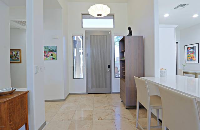 7122 E ALOE VERA Drive Gallery 3
