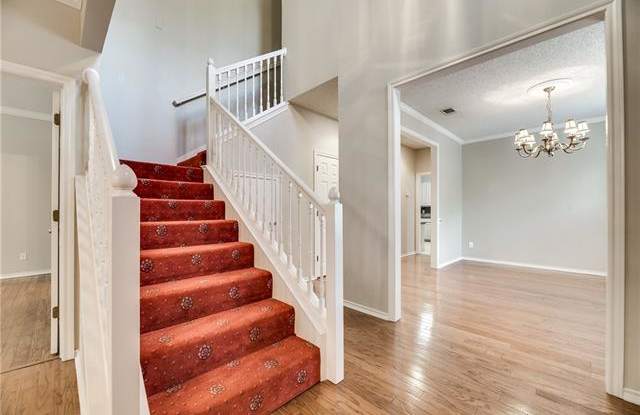 1222 Wooded Trail Gallery 4