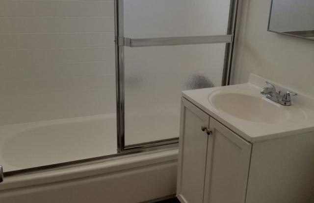 Marquis Apartments Gallery 3