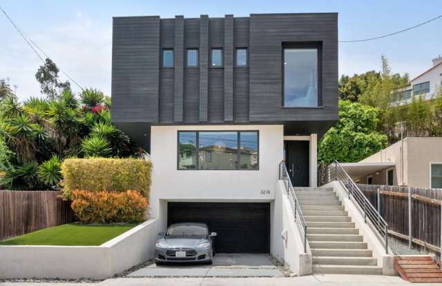 3218 Ibis Street photos photos