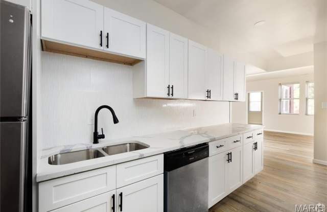 5909 Cates Ave photos photos