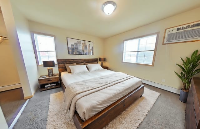 Roosevelt West Apartments Gallery 4
