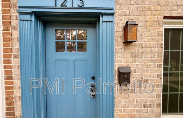 1213 Grove Park Ln Gallery 3