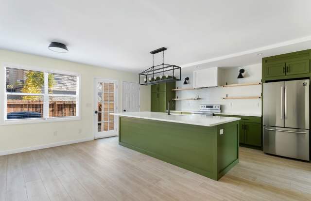 124 Drake Street Available 3/1/25 - 124 Drake Street, Charleston, SC 29403