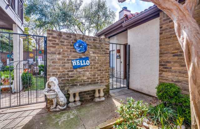 Condo in North Dallas! - 18040 Midway Road, Dallas, TX 75287