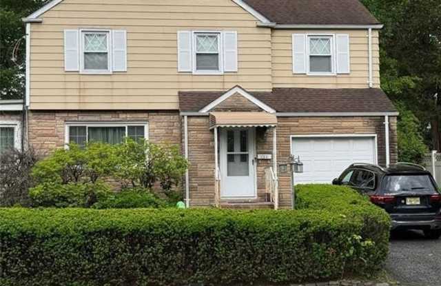 1311 Queen Anne Road Rear photos photos