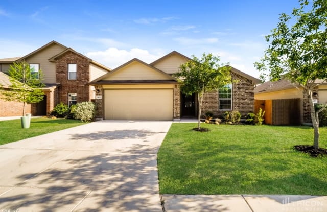 2823 Sunset Bend - 2823 Sunset Bend, San Antonio, TX 78244