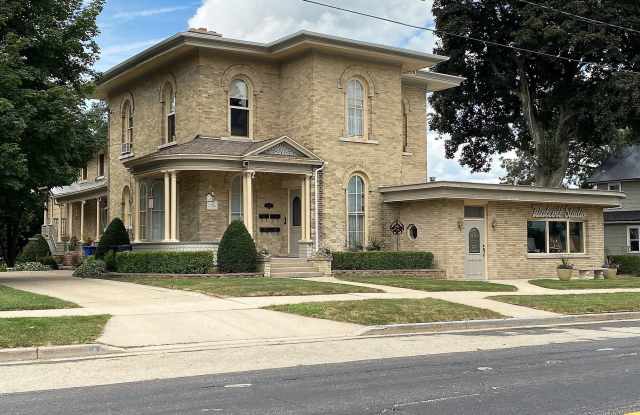 229 N Ludington Street - 229 North Ludington Street, Columbus, WI 53925