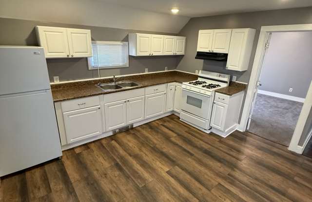 3015 19th Ave. S, 2 photos photos 3015 19th Ave. S, 2 photos photos