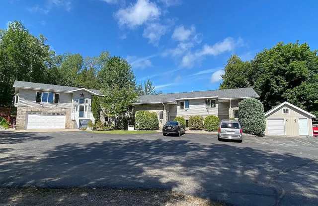 500 Jackson Street - 1 - 500 Jackson Street, Marquette, MI 49855