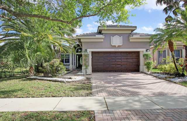 12370 NW 78th Manor photos photos