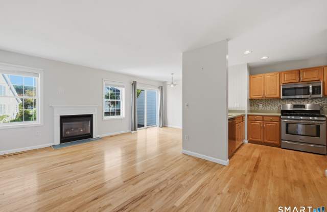 6003 Heartwood Lane Gallery 2