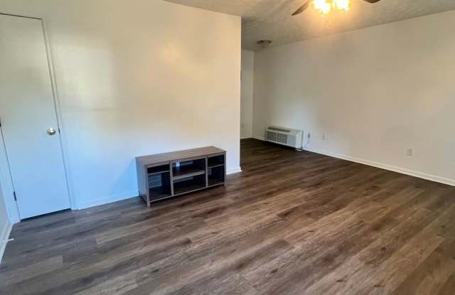 Great Duplex for Rent Gallery 3