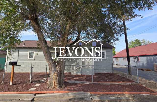 801 N 3rd St & 305 East H St Yakima, WA 98901-2231 photos photos