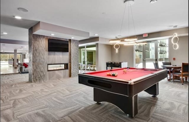 400 Renaissance Boulevard - 400 Renaissance Blvd, Oakbrook Terrace, IL 60181
