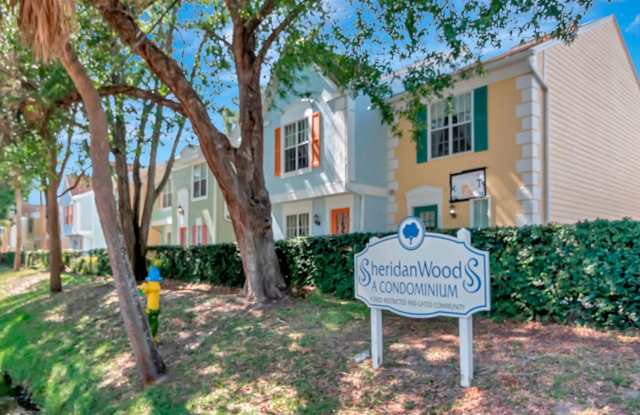South Tampa 2 Bedroom w/ Office 2 Bathroom Townhome photos photos