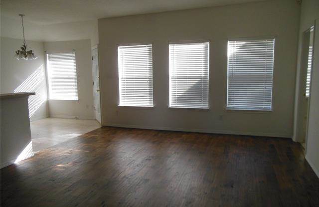 6325 Stockton Drive Gallery 4