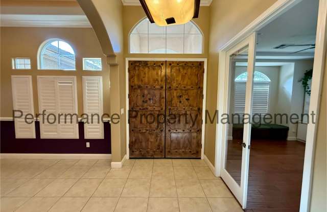 Gorgeous 3 Bed/3 Bath + Office SW Bakersfield Home W/ Solar, RBP & Deposit Alternative Option Gallery 3