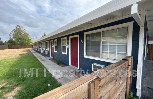 2720 Forrest St - 2720 Forrest Street, Sacramento, CA 95815