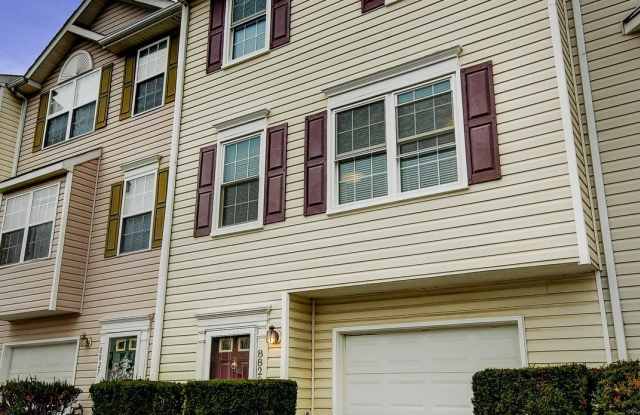 8829 GOOSE LANDING CIRCLE Gallery 4