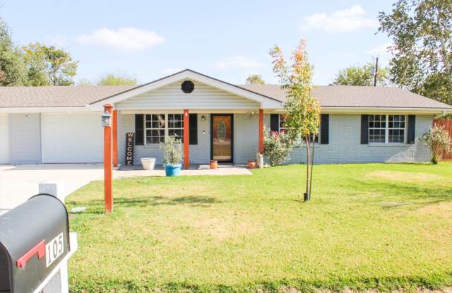 Beautiful Home Available 11/25 For Rent In Little River Academy! - 105 North 1st Street, Little River-Academy, TX 76554