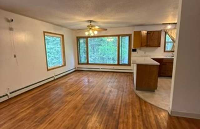 Lauesen Ave - 4521 photos photos Lauesen Ave - 4521 photos photos