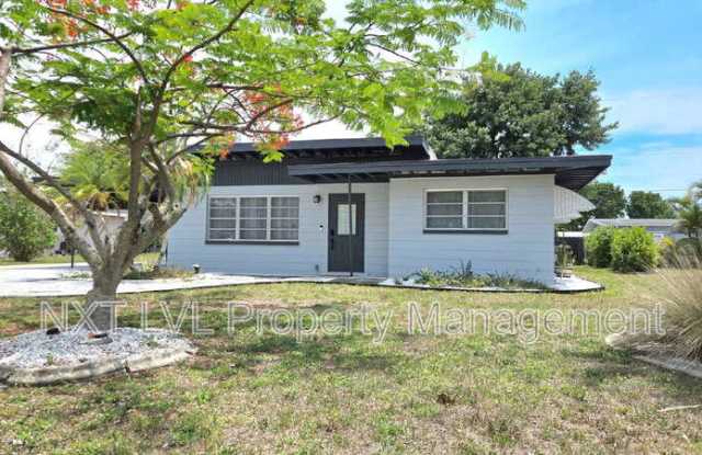 2348 Burton Ave photos photos
