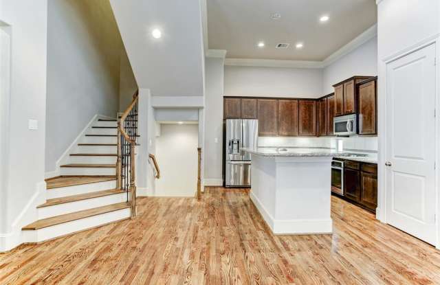 5229 Petty Street Gallery 4
