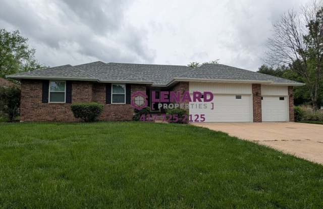 Spacious 3 Bedroom Home! photos photos