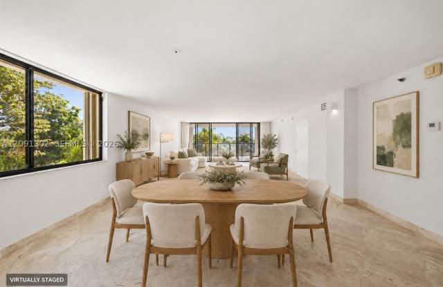 2575 S Bayshore Dr Gallery 2