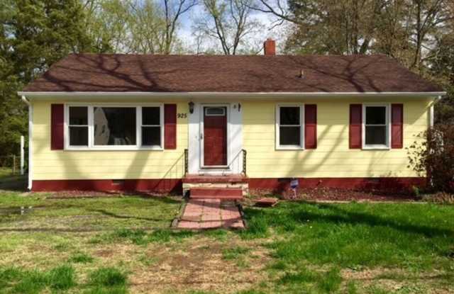 925 Barlen Dr. - 925 Barlen Drive, Richmond, VA 23225